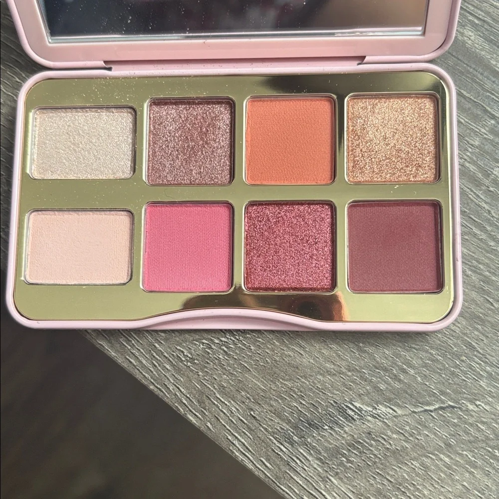 Too Faced Pink Gamer Girl 'Let's Play' Makeup Palette Tin